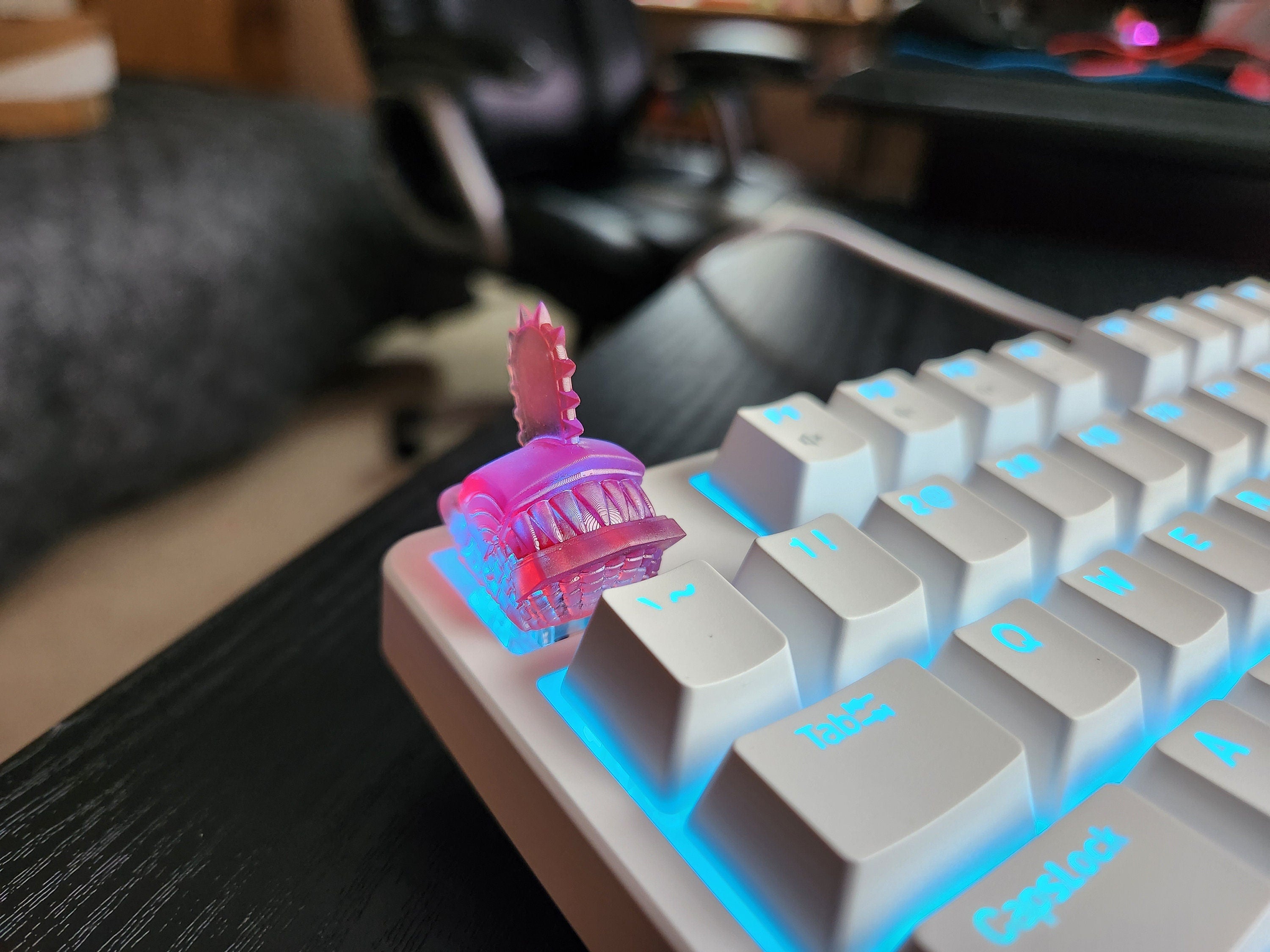 Anime Keycap - Clear Transparent Cute Keycap Designs, Cherry MX, Multiple Colors