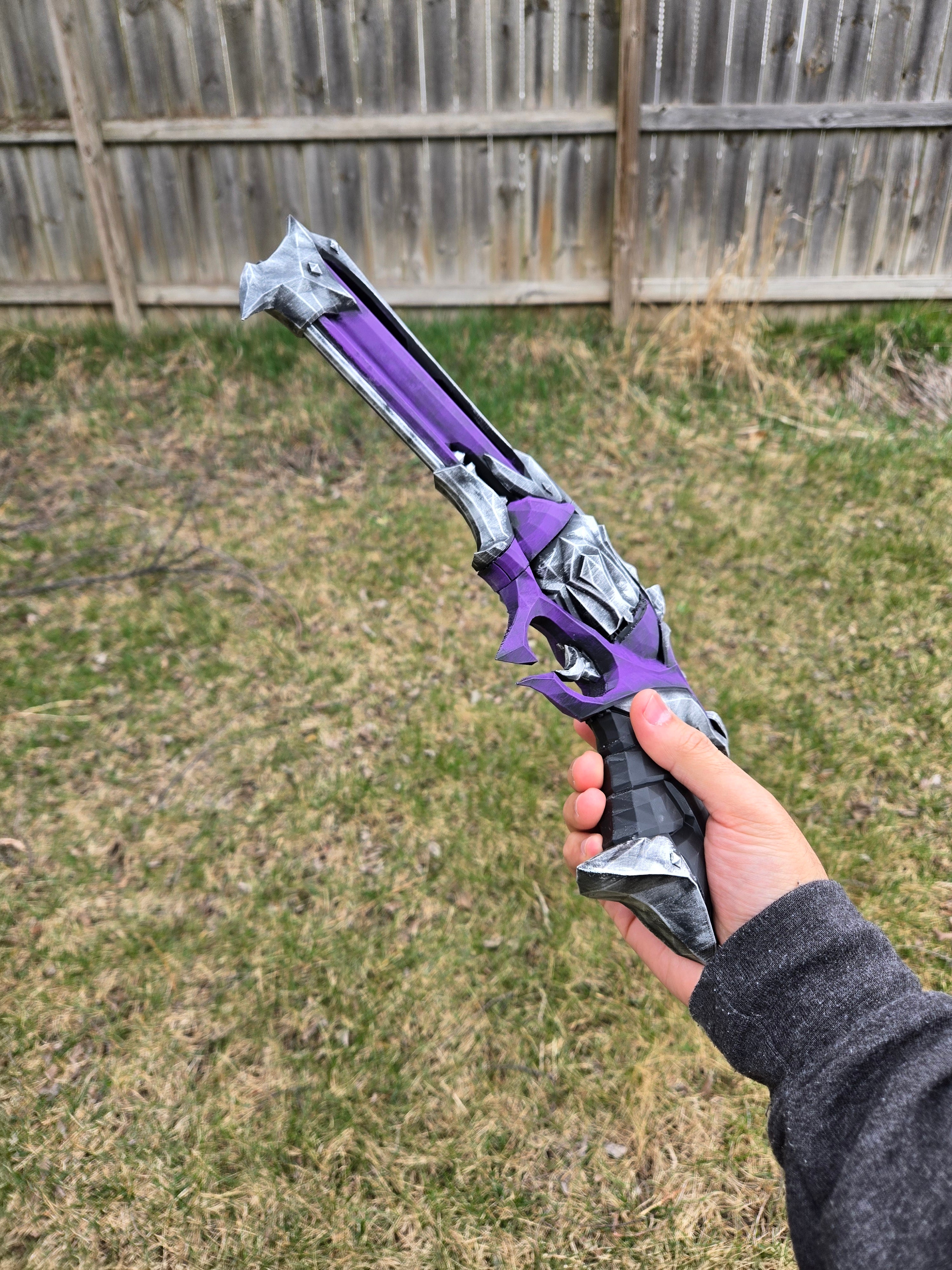 Reaper Sheriff Cosplay Prop – Hand Painted 1:1 Scale Valorant Replica | Premium 3D Printed Display Piece