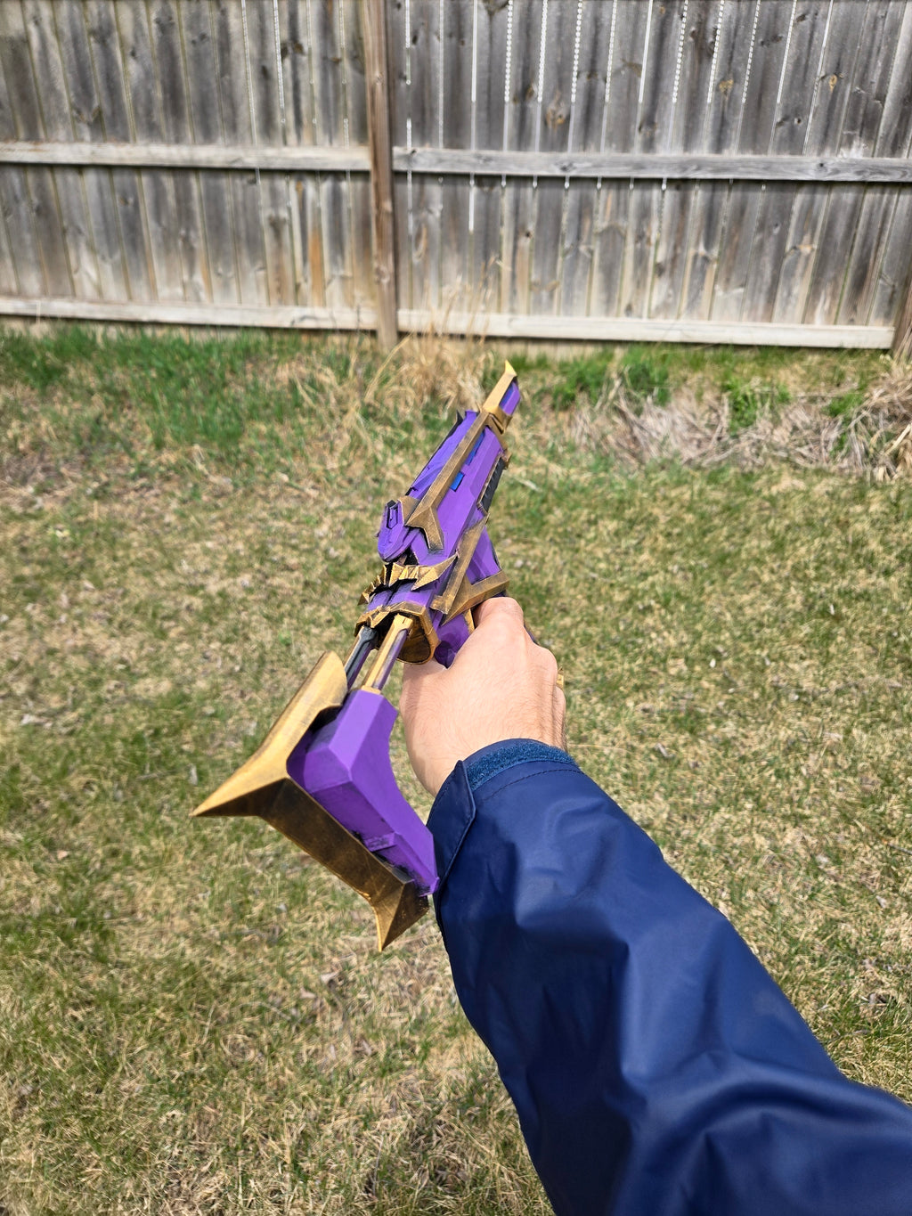 Kuronami Spectre Cosplay Prop – Hand Painted 1:1 Scale Valorant Replica | Premium 3D Printed Display Piece (Copy)