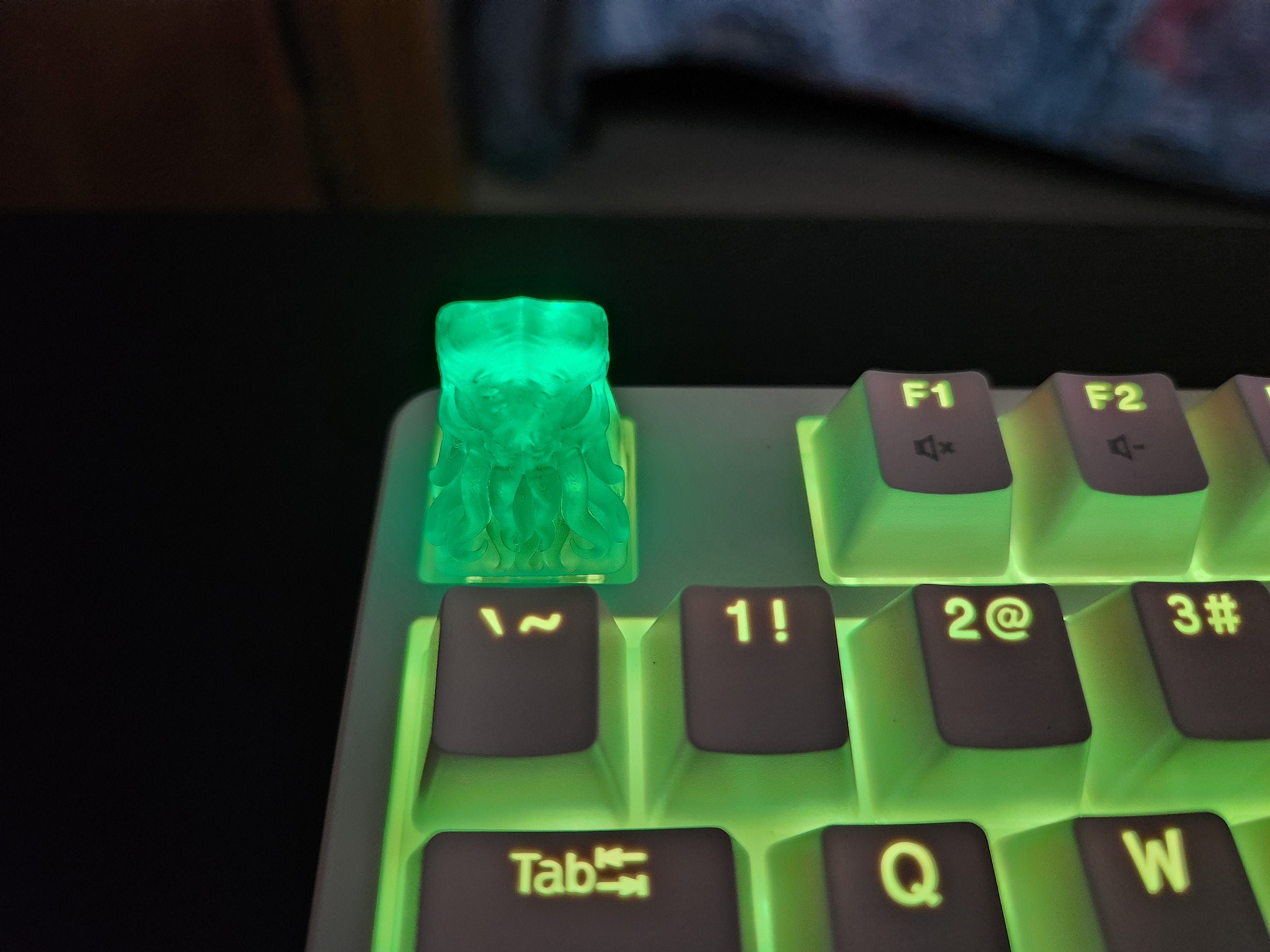 Cthulu Keycap - Clear Transparent Cute Keycap Designs, Cherry MX, Multiple Colors
