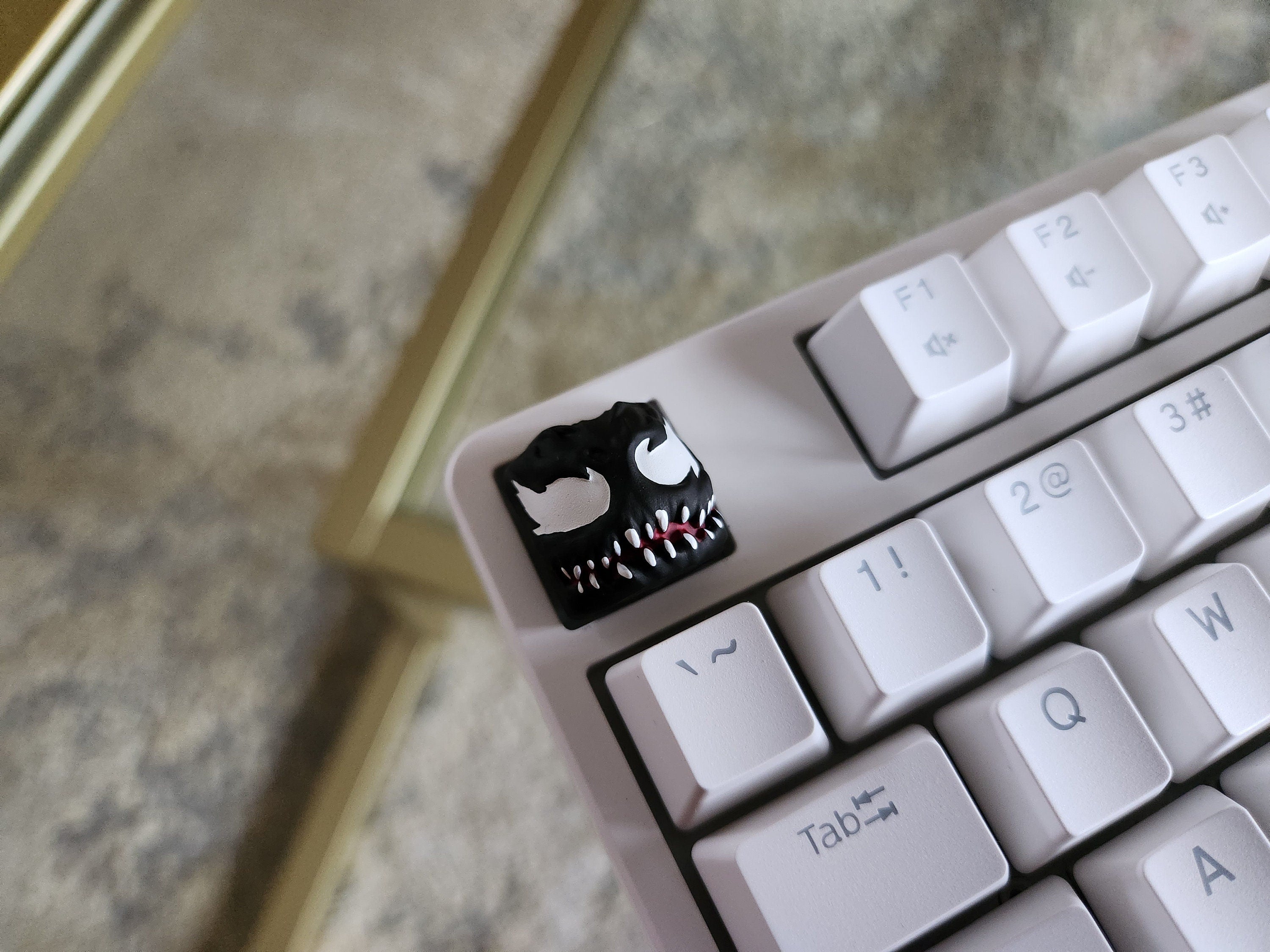 Video Game Keycap - Hand Painted Cute Keycap Designs, Cherry MX