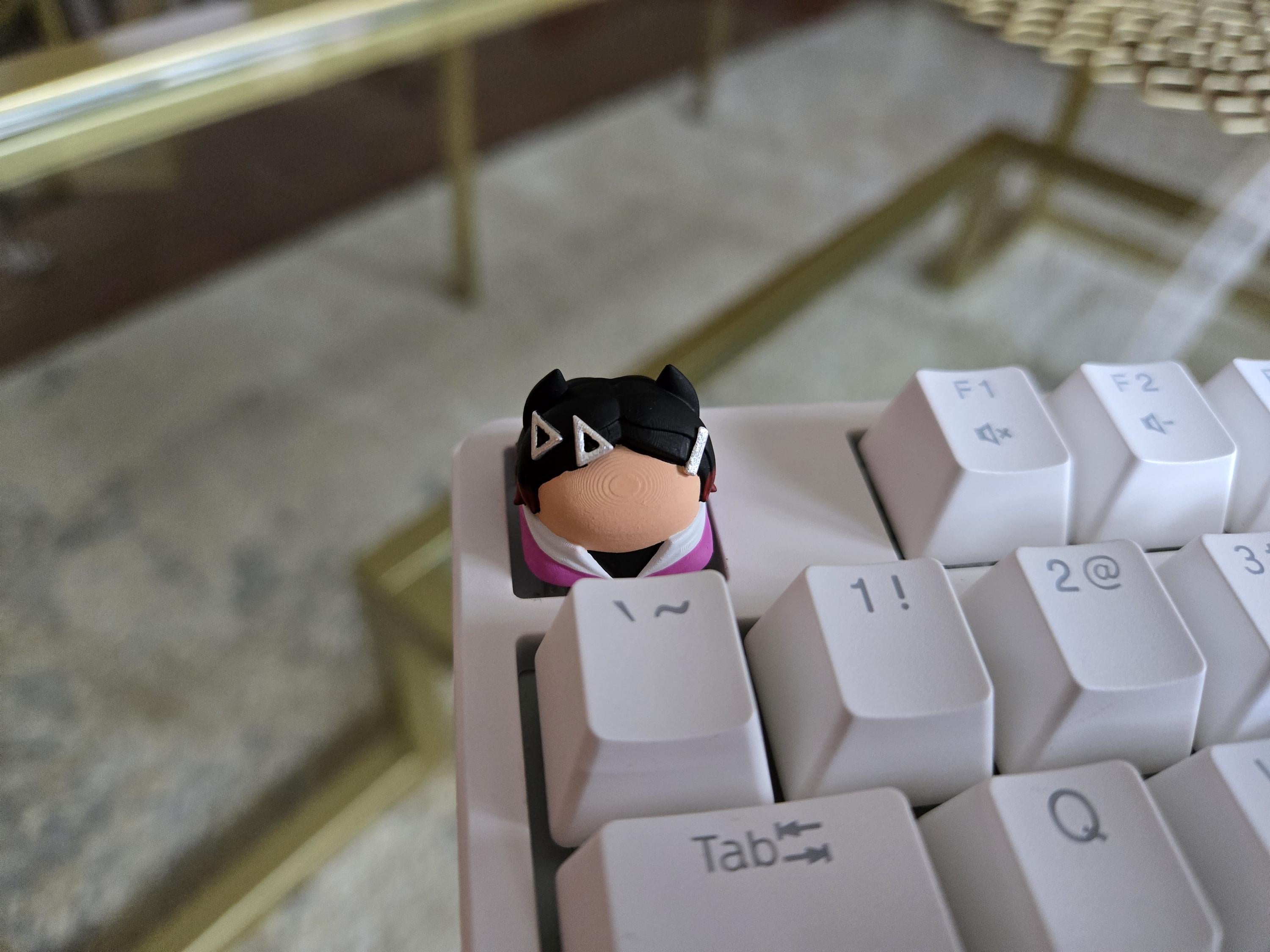 Clove Video Game Keycap - Hand Painted Cute Keycap Designs, Cherry MX
