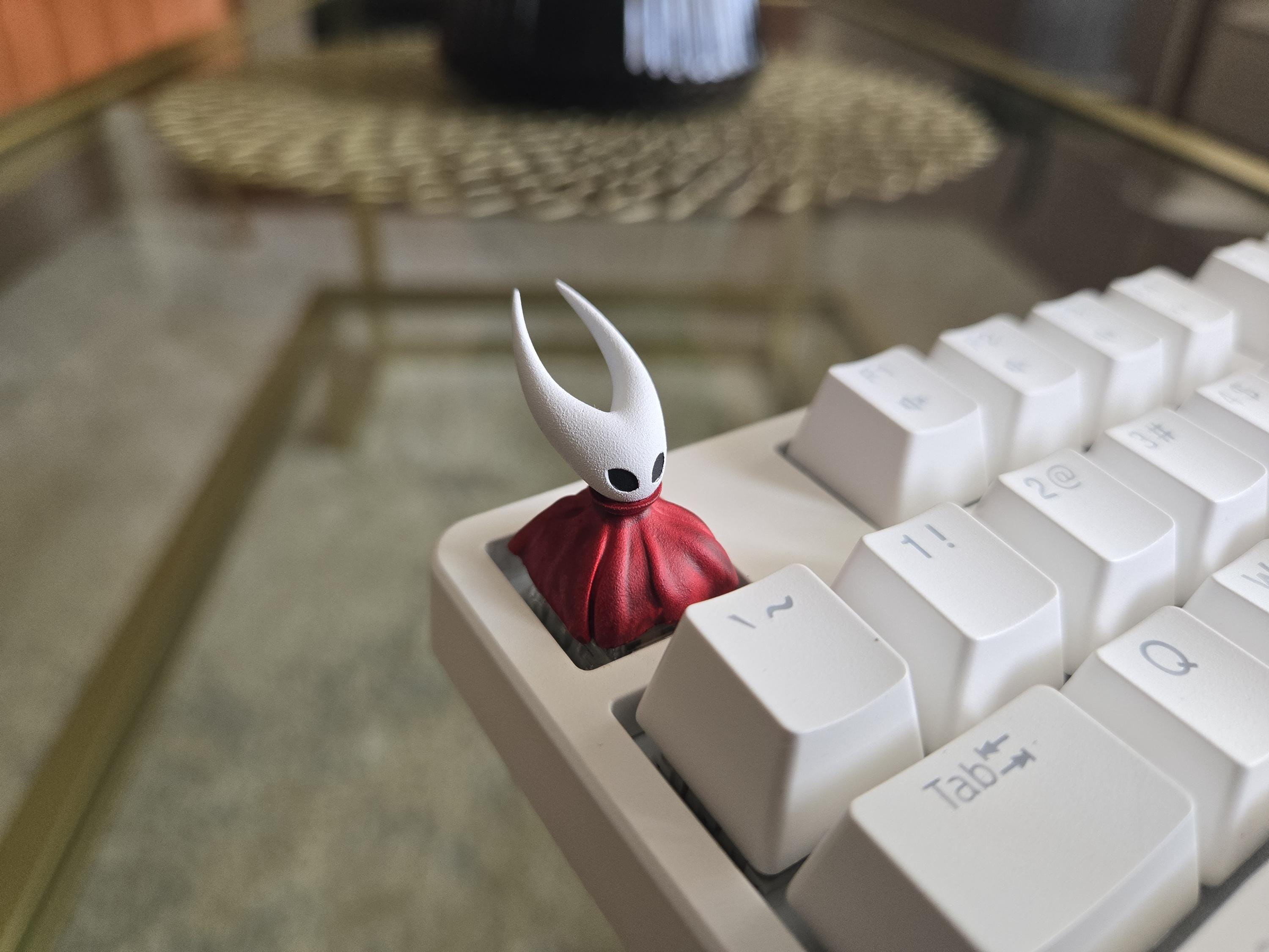 Hollow Knight Keycaps - Hand Painted Knight & Hornet, Cute Keycap Designs, Cherry MX