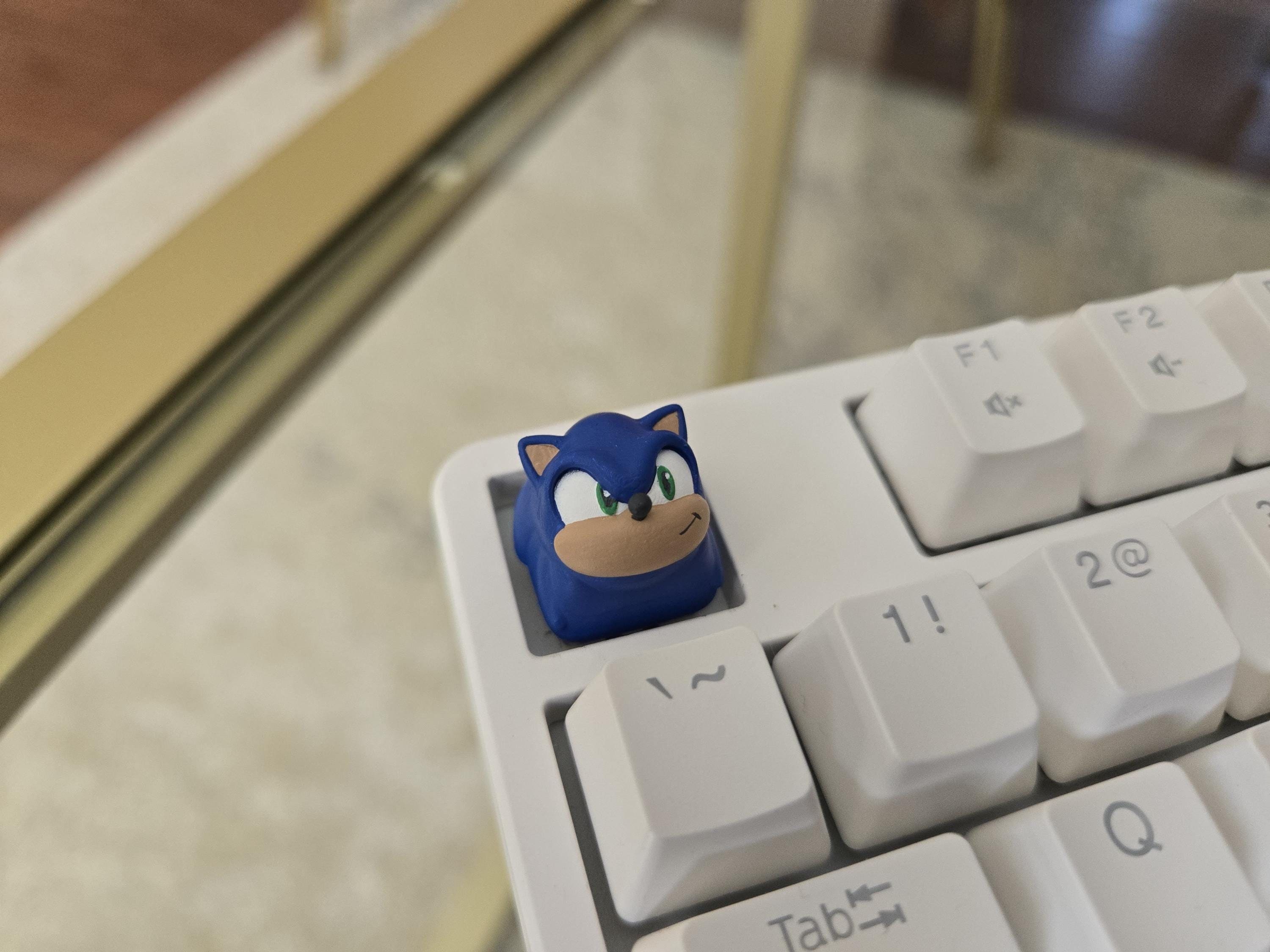 Sonic Videogame Keycap - Hand Painted, Cute Keycap Designs, Cherry MX