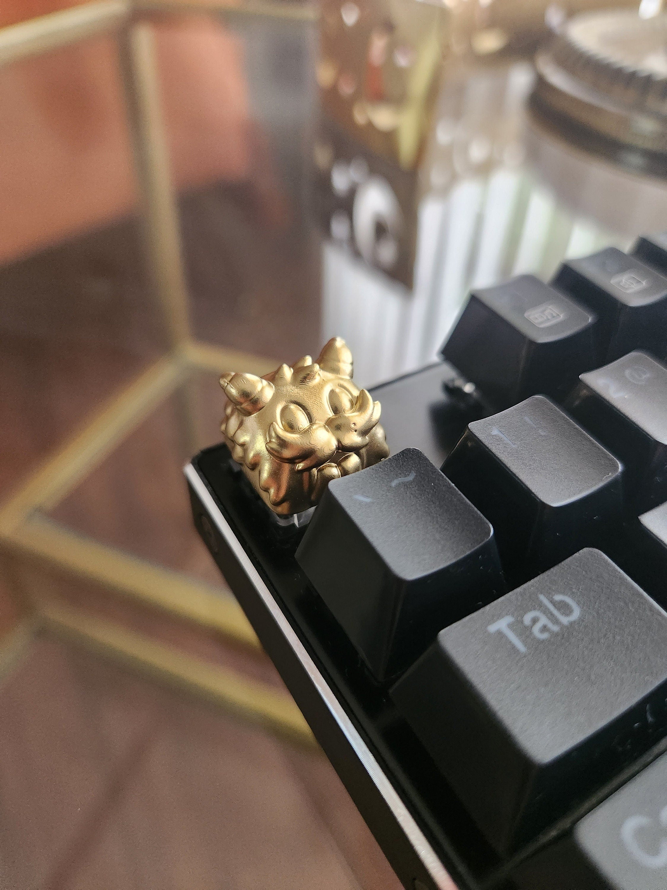 Video Game Metallic Keycap - Hand Painted Cute Keycap Designs, League of Legends, Cherry MX, LoL