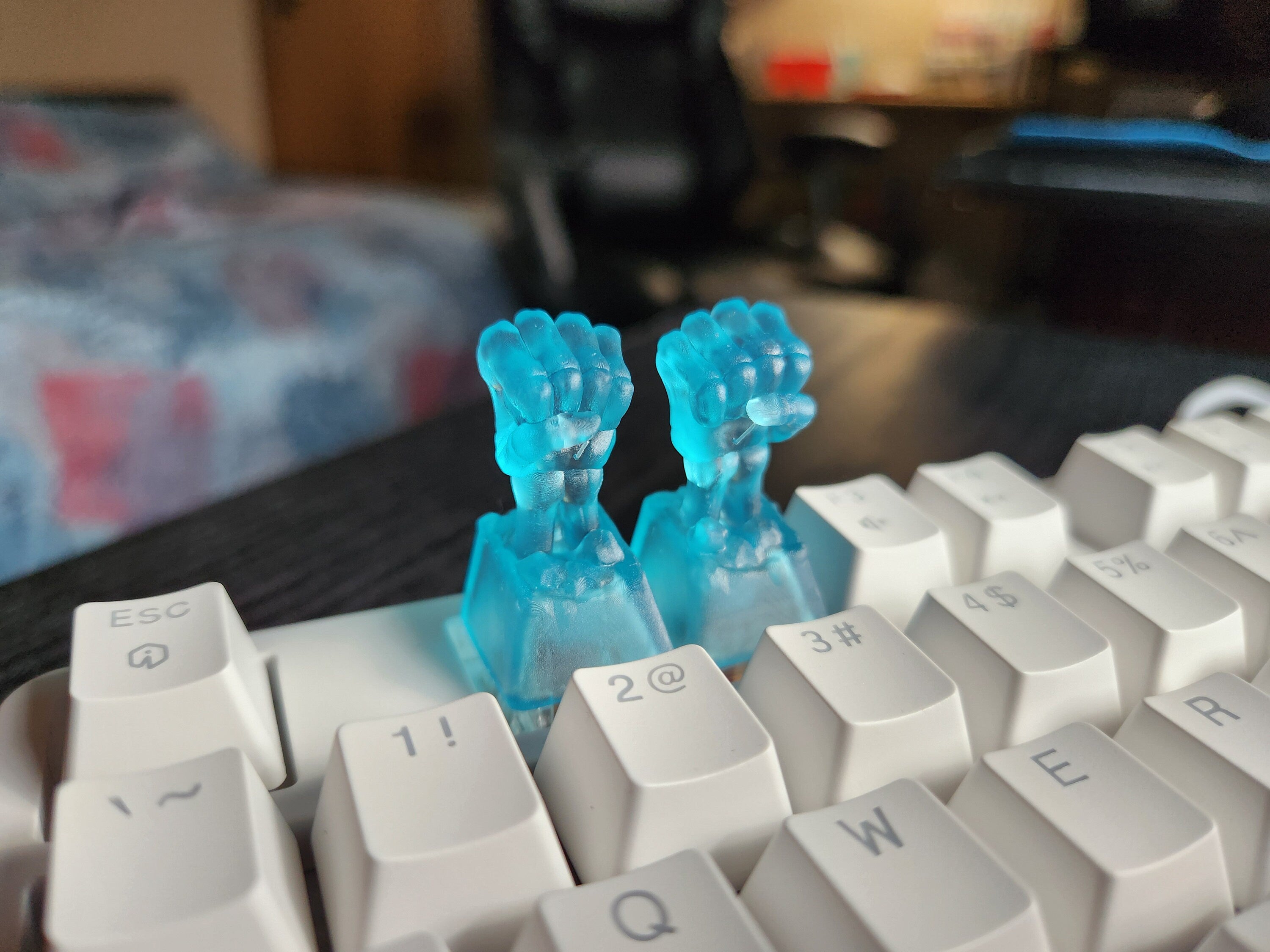 Skeleton Hand Keycap - Clear Transparent Cute Keycap Designs, Cherry MX, Multiple Colors