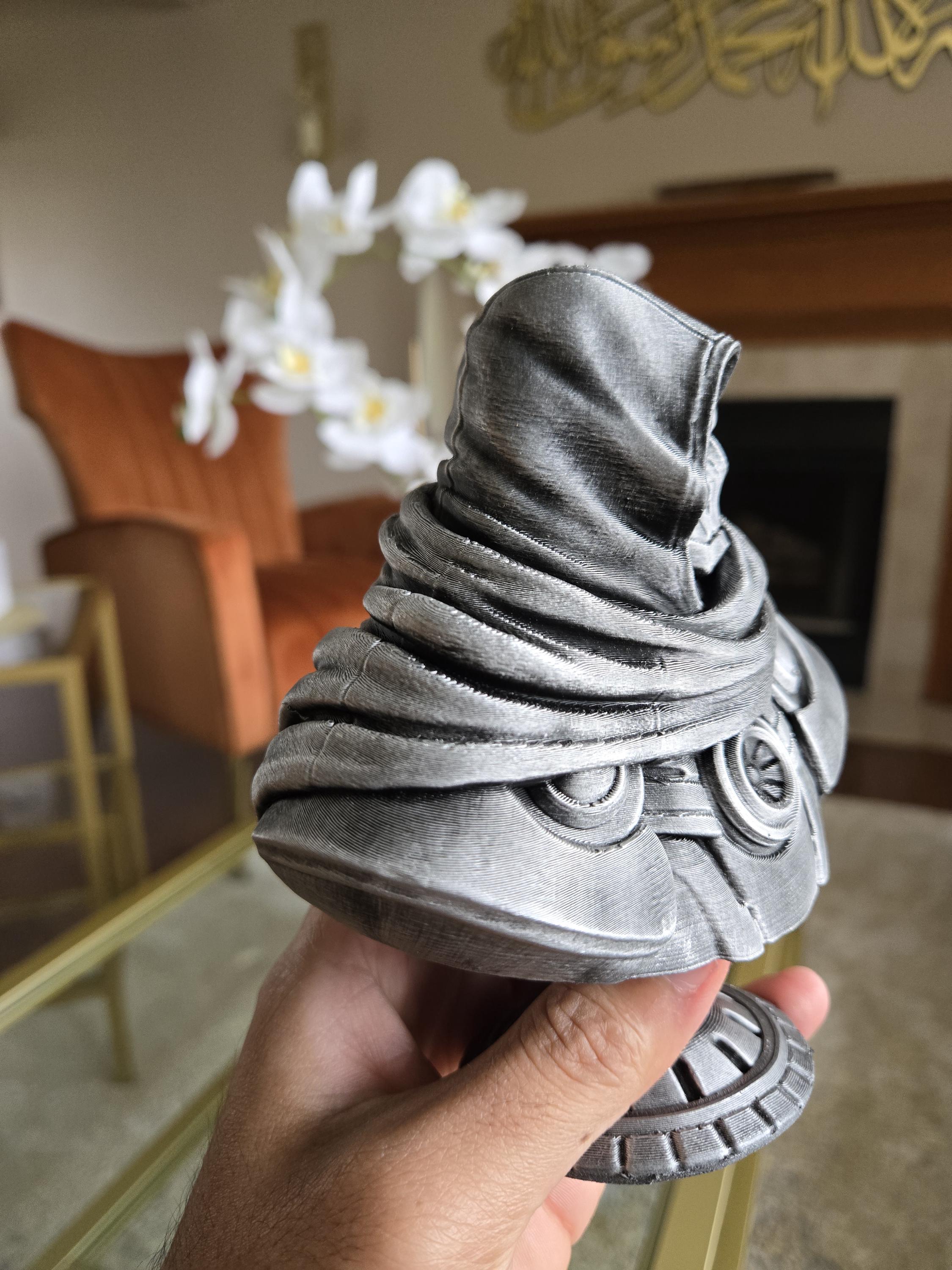 Doom Comic Bust Figure - Perfect for Comic Collectors! - Hand Painted, 5.5" Tall