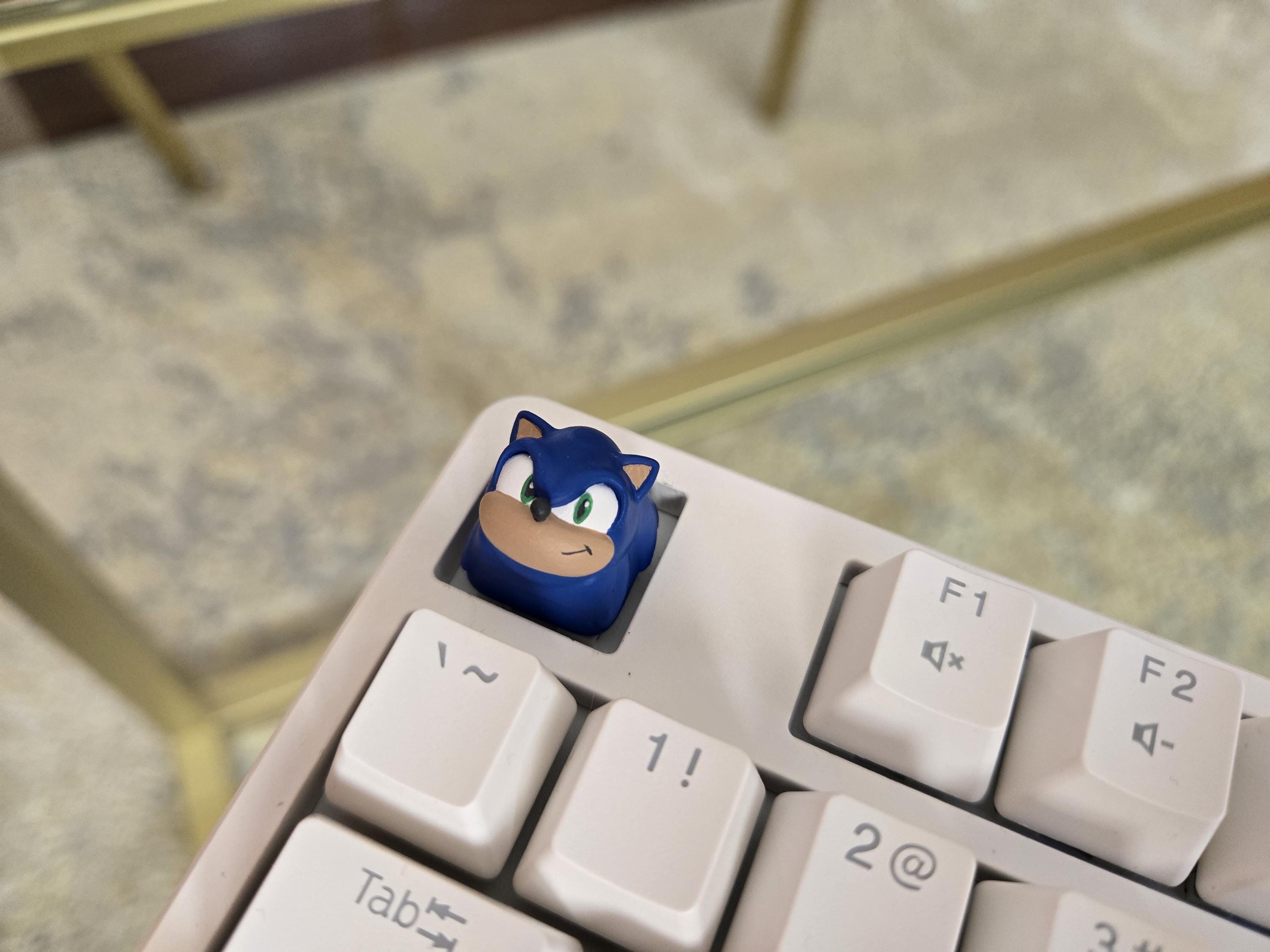Sonic Videogame Keycap - Hand Painted, Cute Keycap Designs, Cherry MX