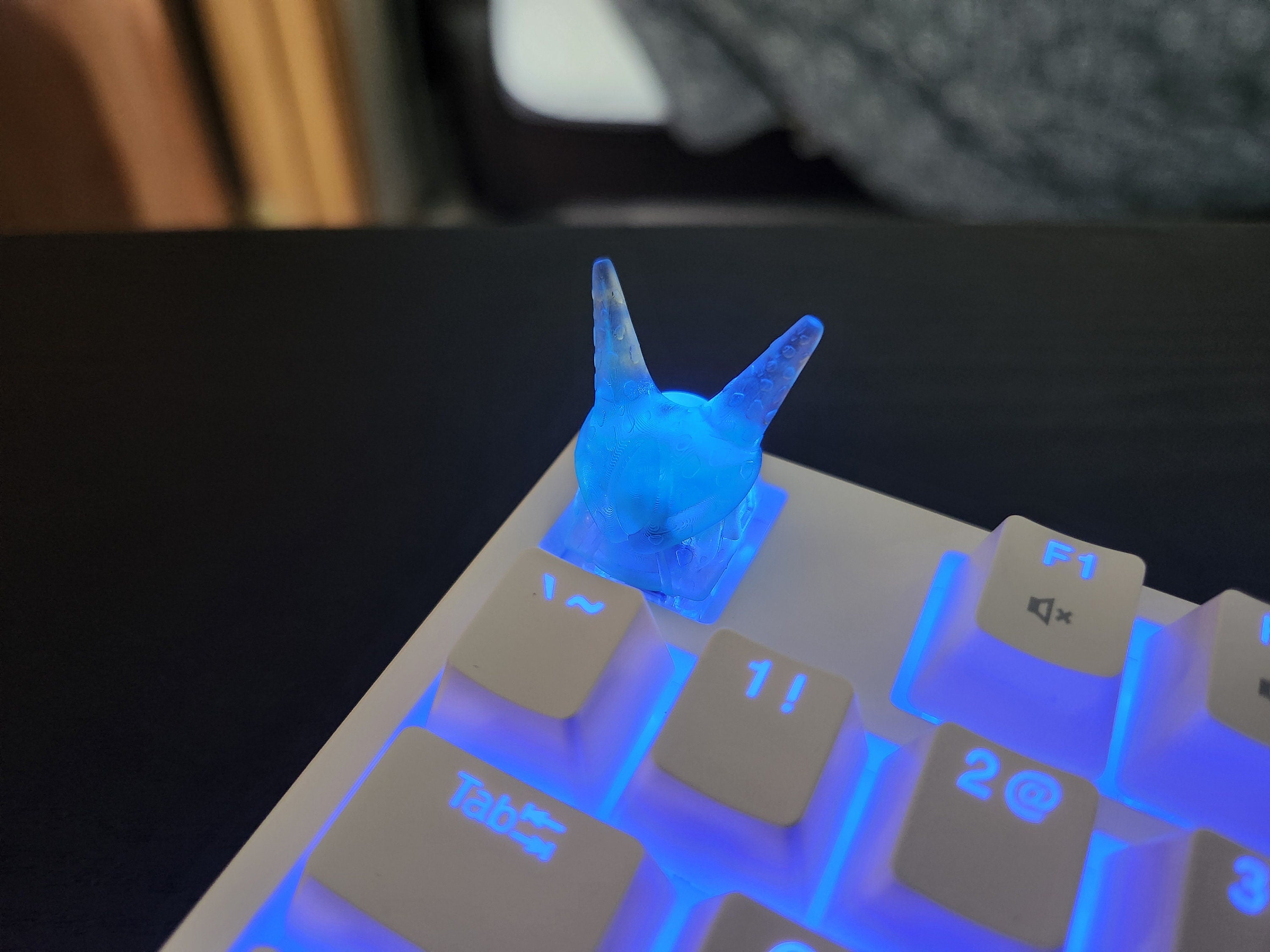 Anime Keycap - Clear Transparent Cute Keycap Designs, Cherry MX, Multiple Colors, Hiko3D
