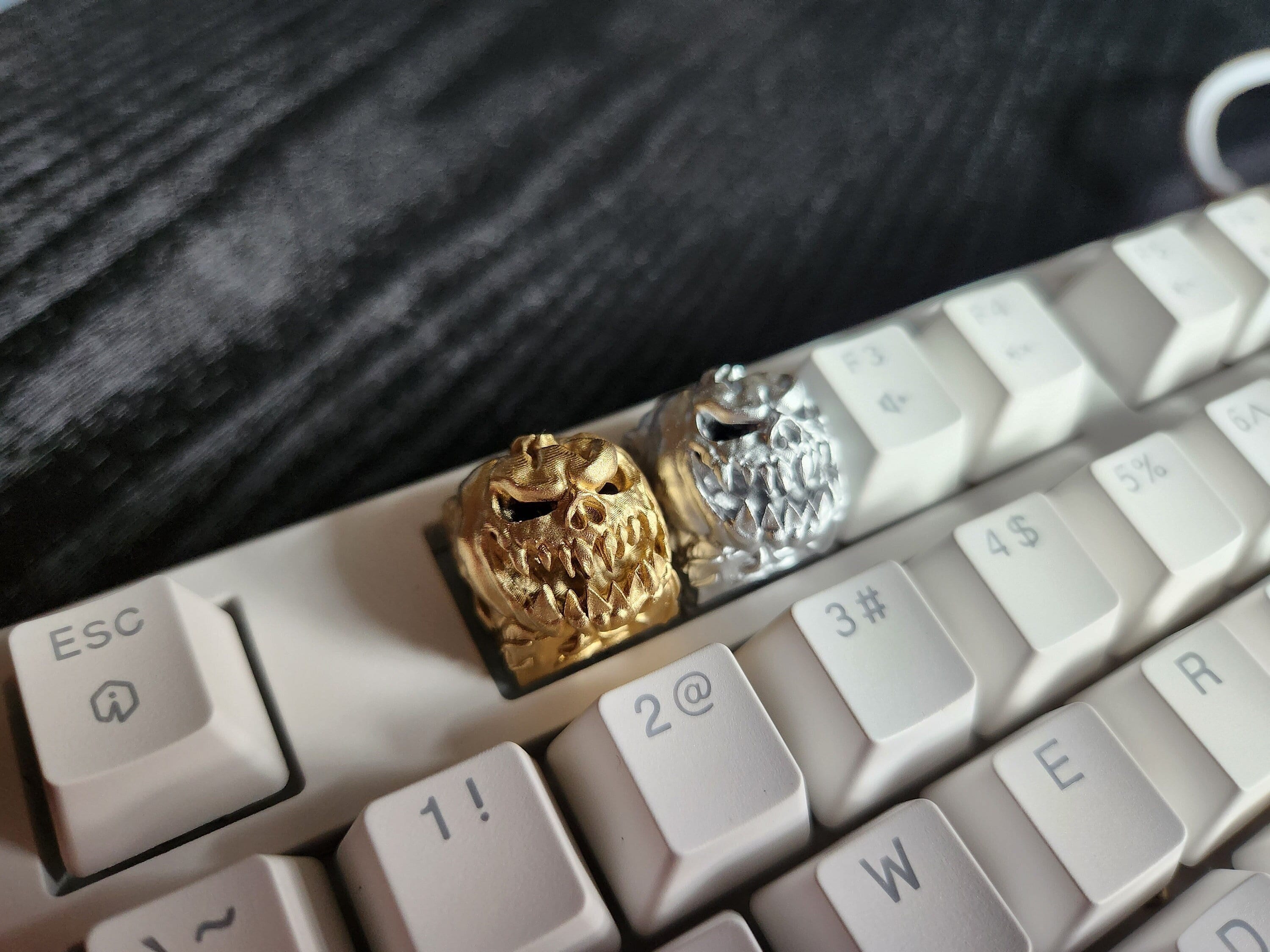 Hollow Pumpkin Metallic Keycap - Hand Painted Cute Keycap Designs, My Hero, Cherry MX