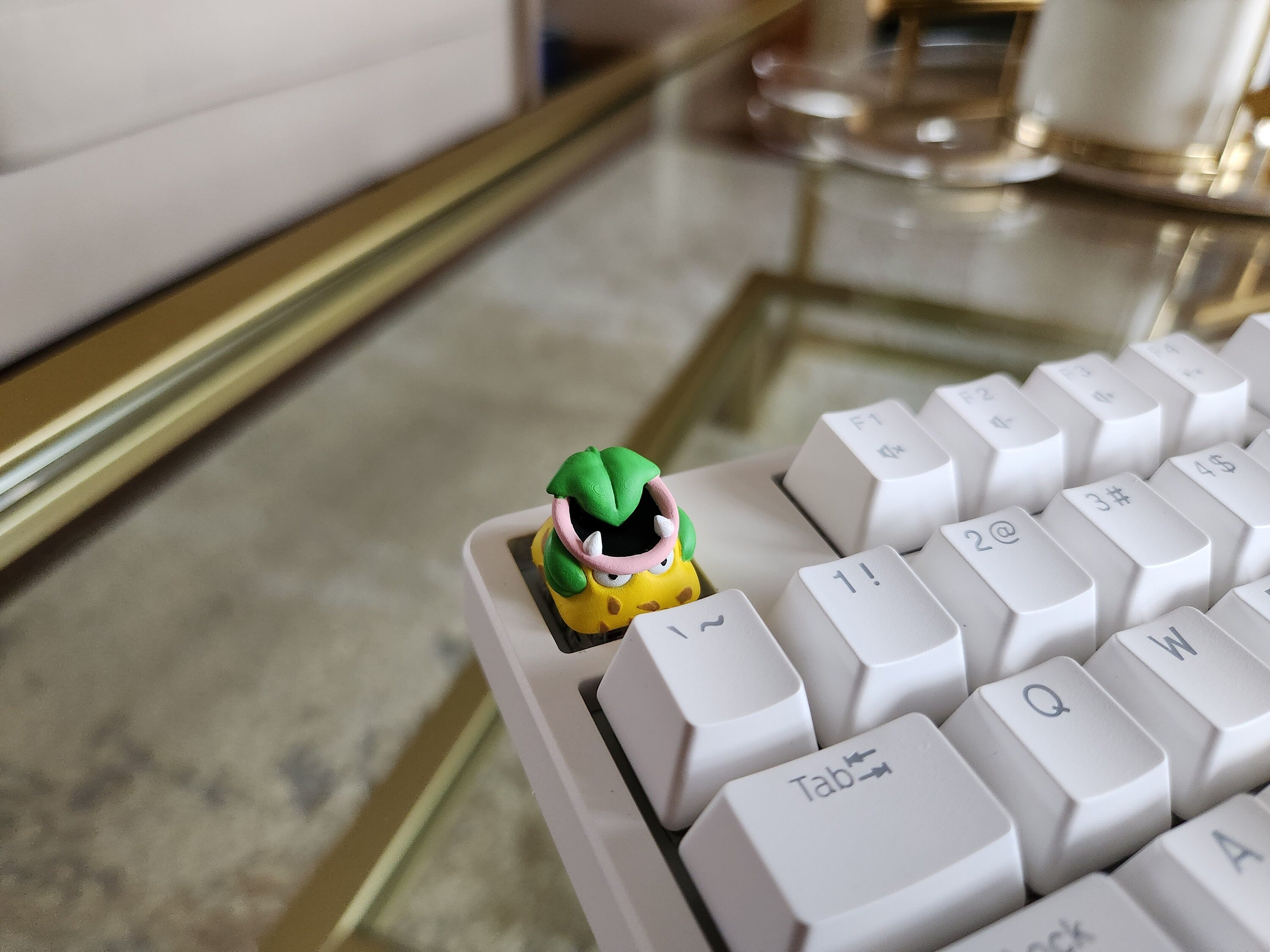 Anime Victreebel Keycap - Hand Painted Cute Keycap Designs, Cherry MX