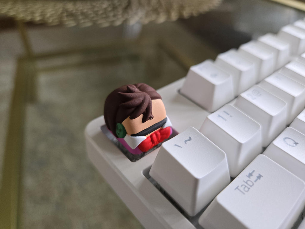 Anime Momo Keycap - Hand Painted Cute Keycap Designs, Cherry MX