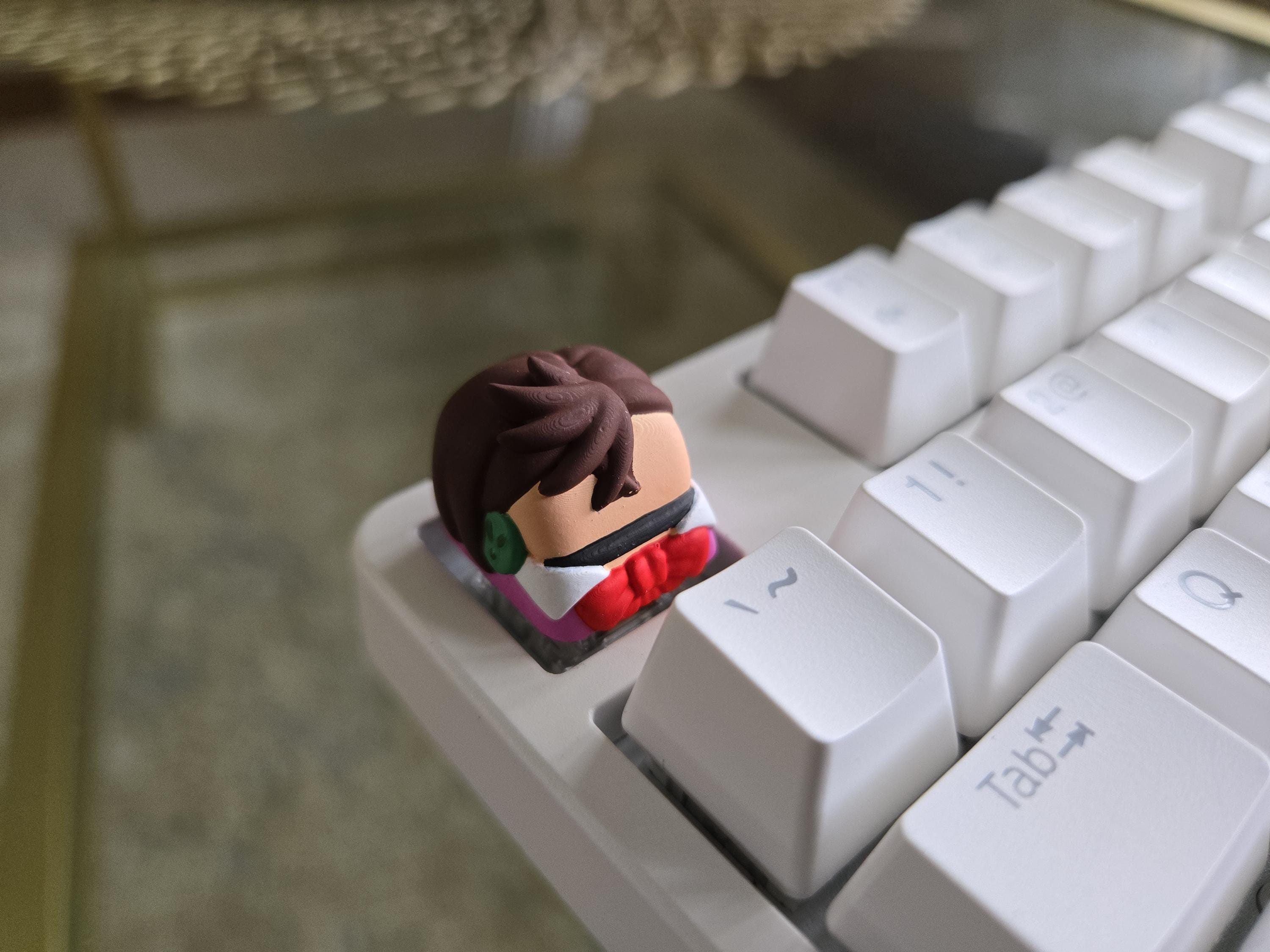 Anime Momo Keycap - Hand Painted Cute Keycap Designs, Cherry MX