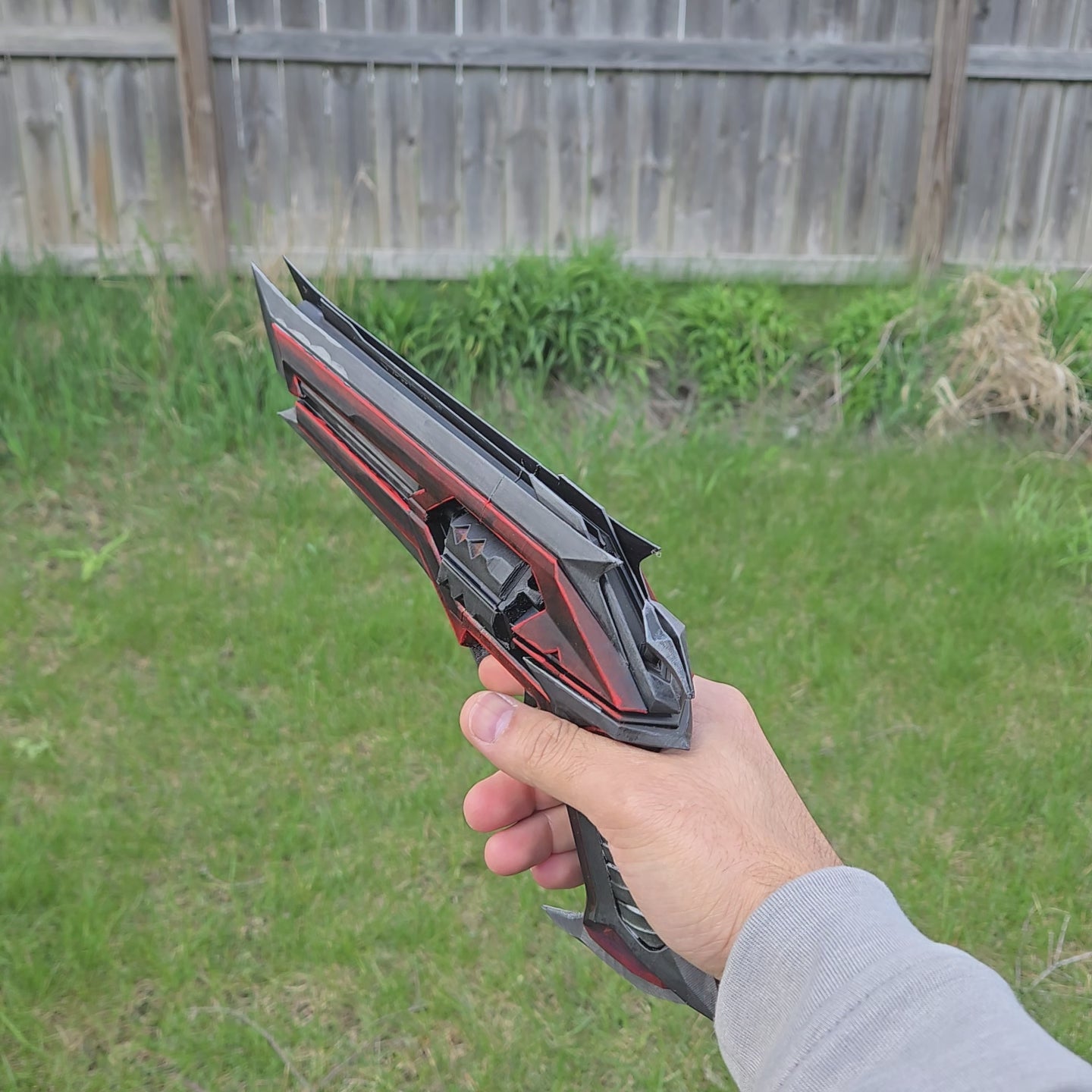 Kuronami Sheriff Cosplay Prop – Hand Painted 1:1 Scale Valorant Replica | Premium 3D Printed Display Piece